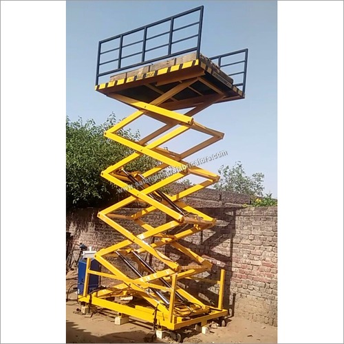 Loading Lift at Best Price in Faridabad, Haryana Sai Engineers