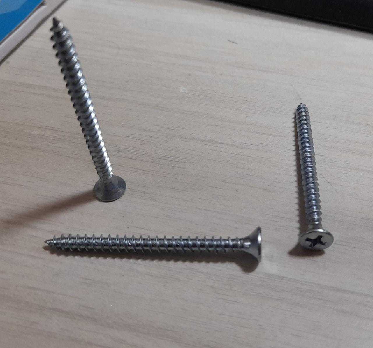 Chipboard Screws Manufacturer,Supplier,Exporter,Mumbai,India