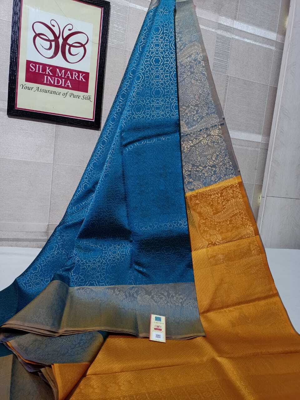 pure kanjivaram gold and silver border saree pure kanjivaram gold and