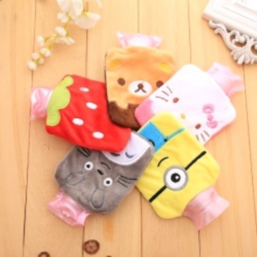 Multicolor Mini Hot Bag at Best Price in Delhi Kedy Mart Private Limited