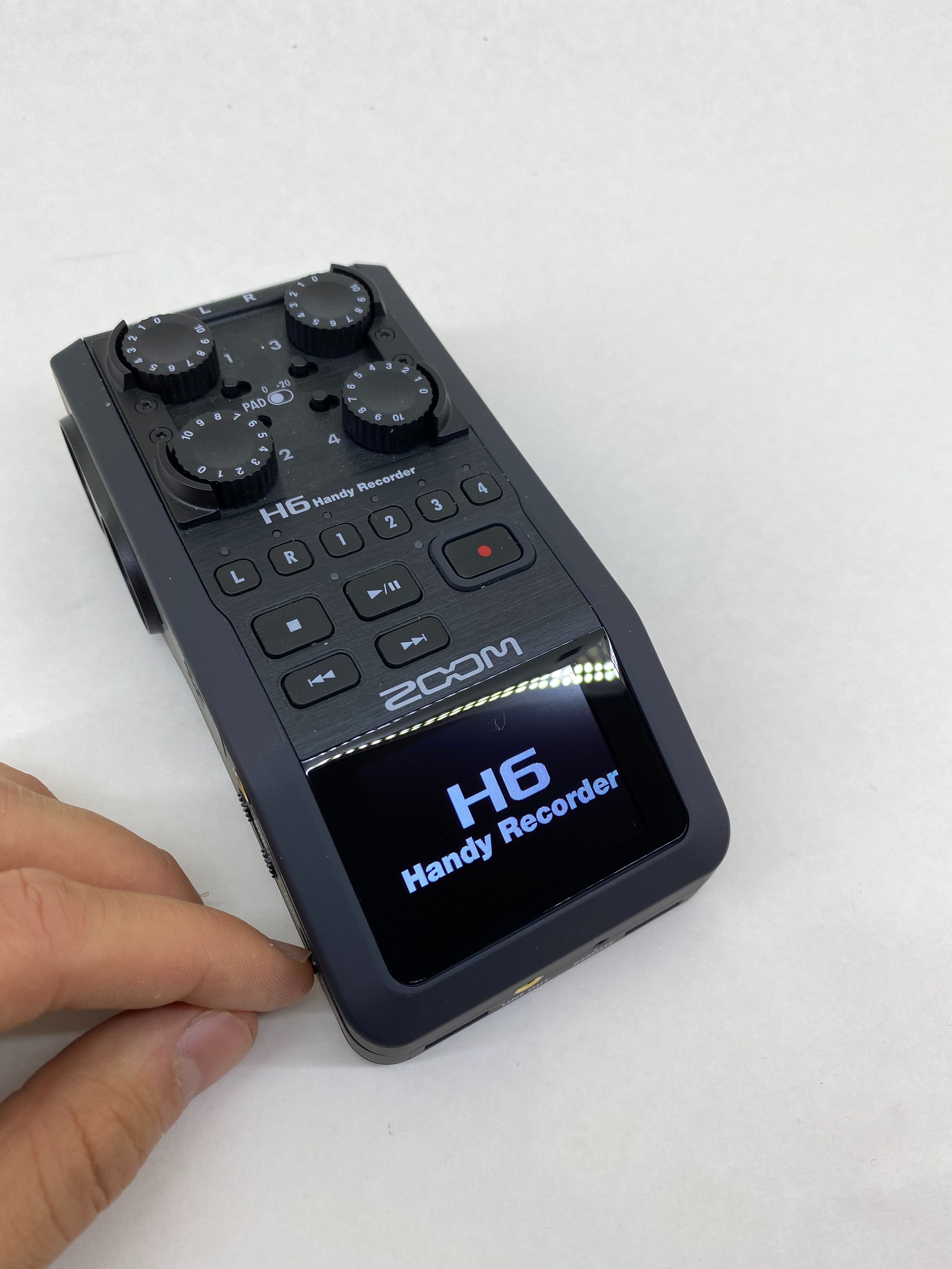 How to Use a Zoom H6 Audio Recorder Chicago Public Library Maker Lab