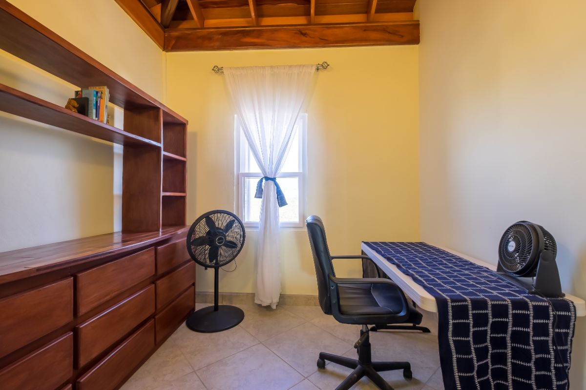 La Perla Azul Entire House Crown Property Management