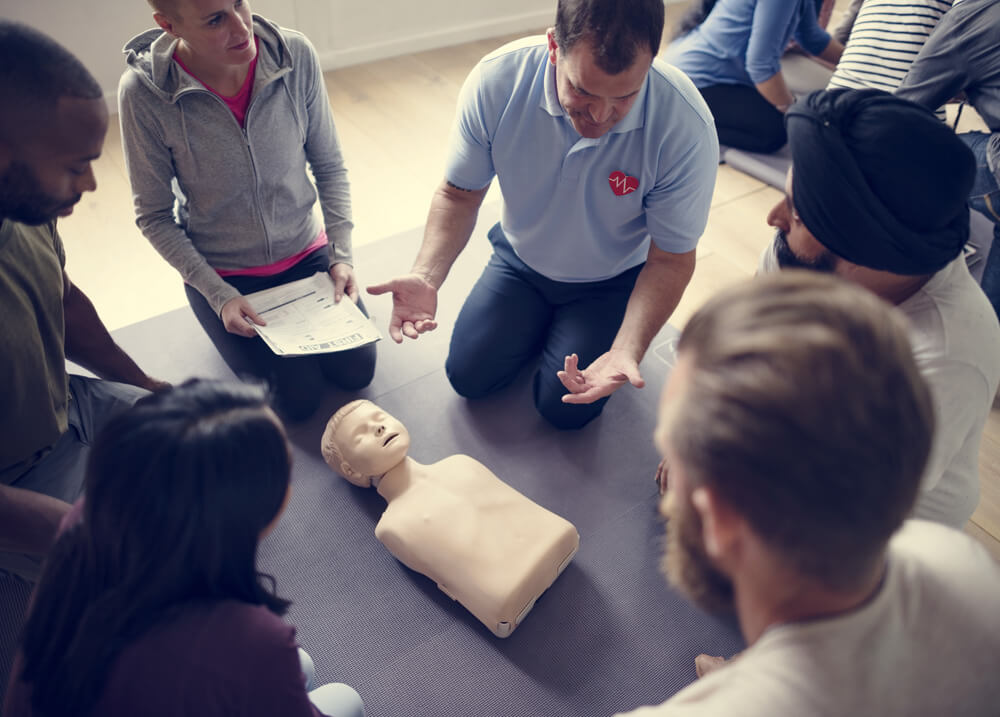 Looking for Free CPR Classes? CPR Heart Center