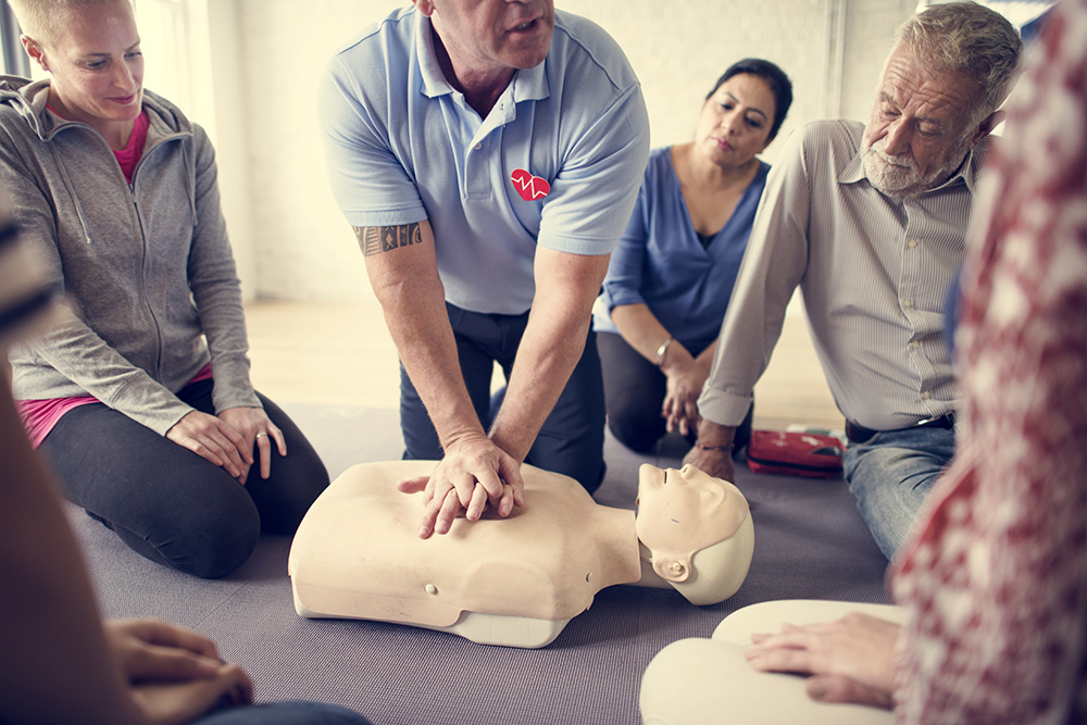 The Advanced Guide to CPR & First Aid CPR Near Me