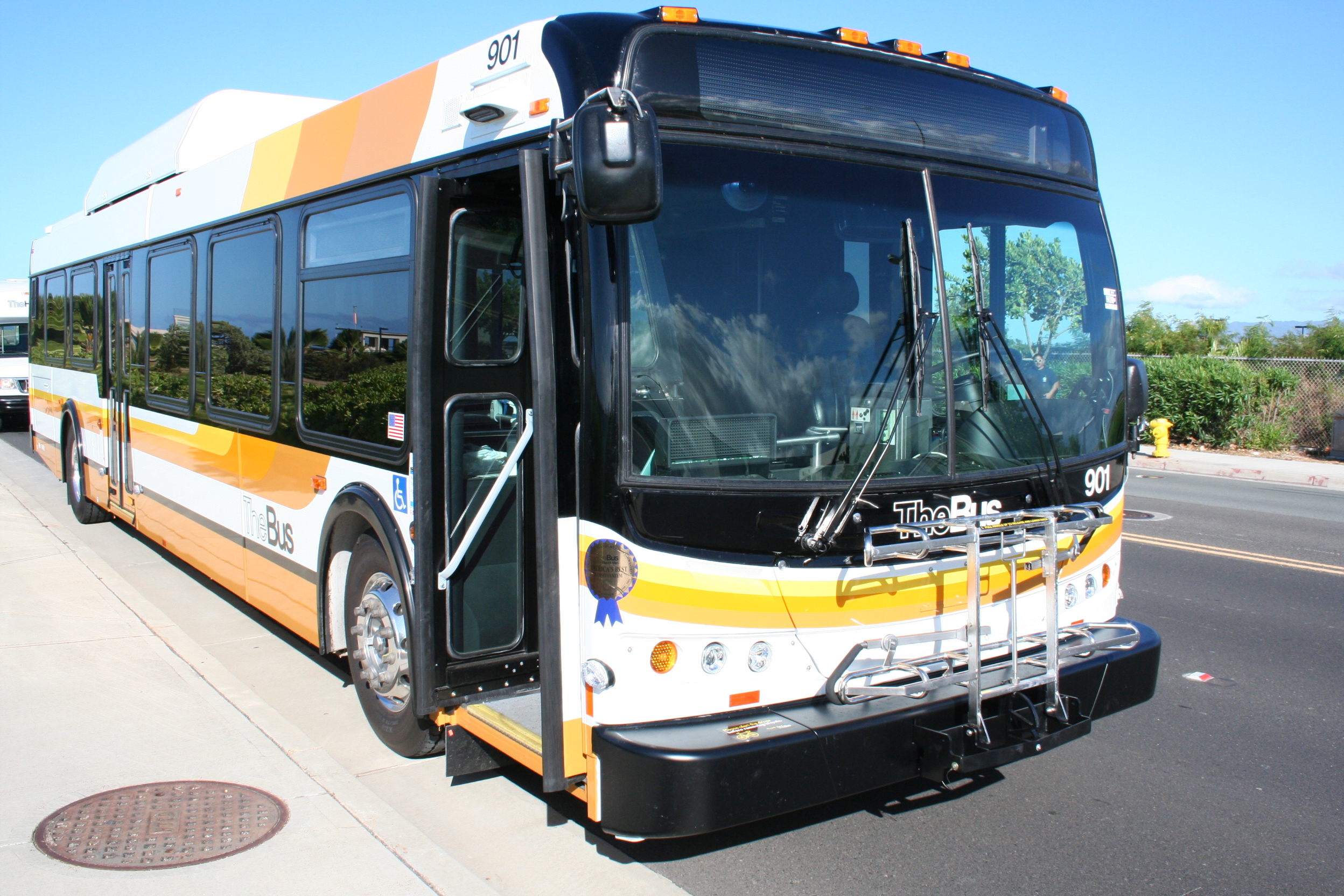 The Bus (Honolulu, HI) Western US Canadian Public