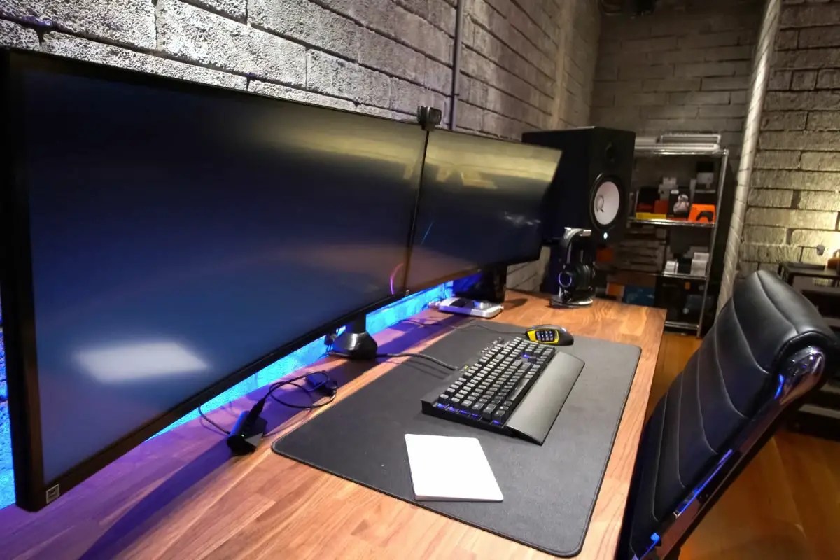 Why Does My Monitor Keep Going Black? 8 Reasons You Might Be Stuck in