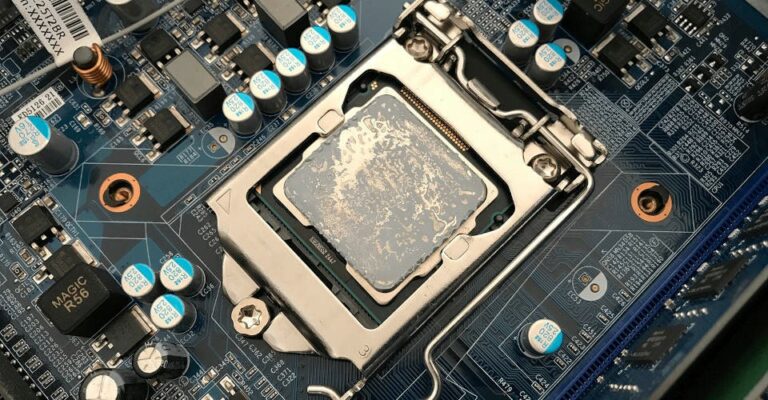 How To Clean Thermal Paste From CPU [2021 Guide] CPU Ninja
