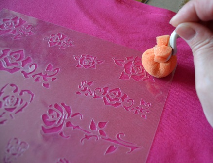 рисовать хлоркой на одежде