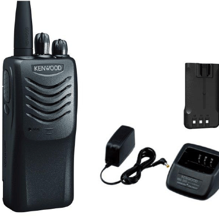 SET of 2 Motorola Walkie talkies – CQN