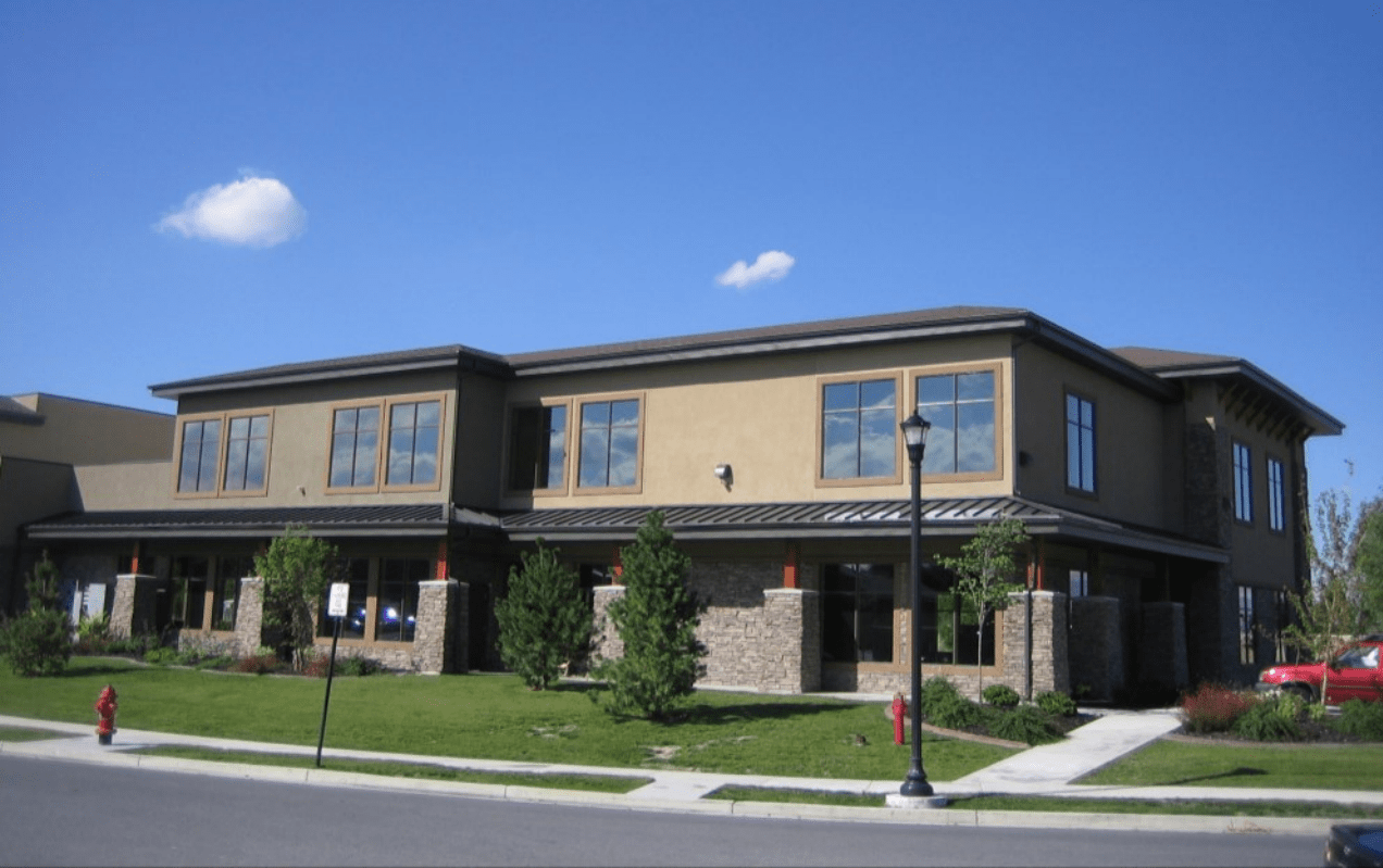 912 W Baxter Derek Richards Management, LLC