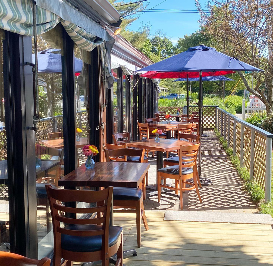 Crabapples Restaurant Breakfast Family Dining Falmouth, MA