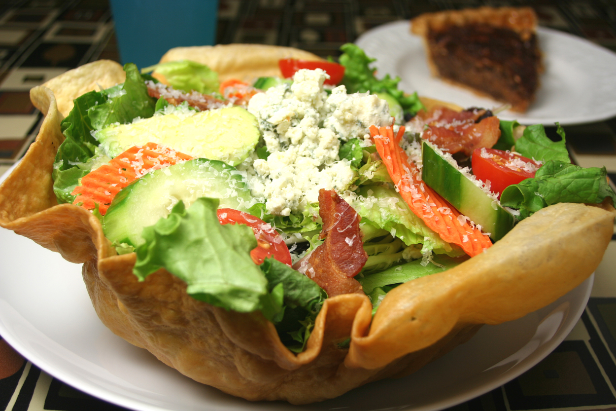 Crabapples Restaurant Breakfast Family Dining Falmouth, MA