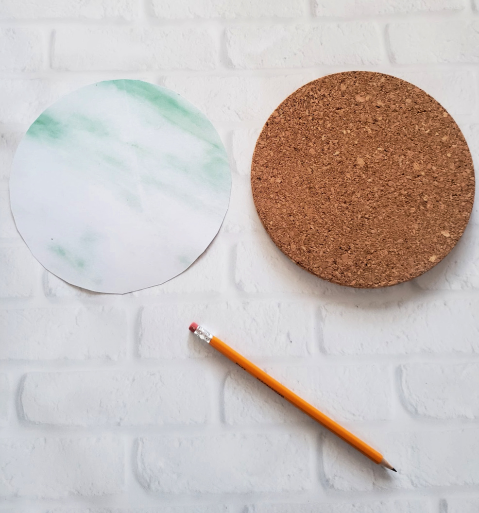 Pretty Decoupaged Message Boards You Can Make In Minutes!