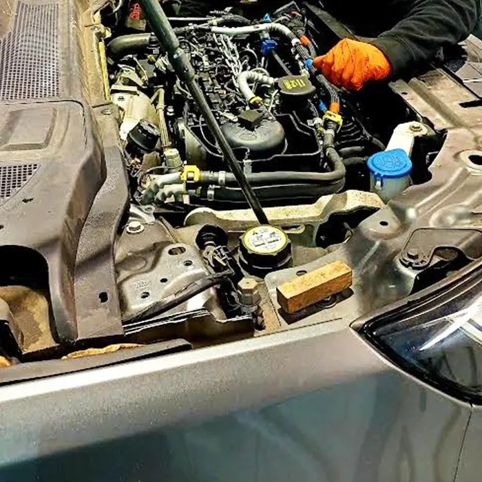 Range Rover Repair Dubai 02