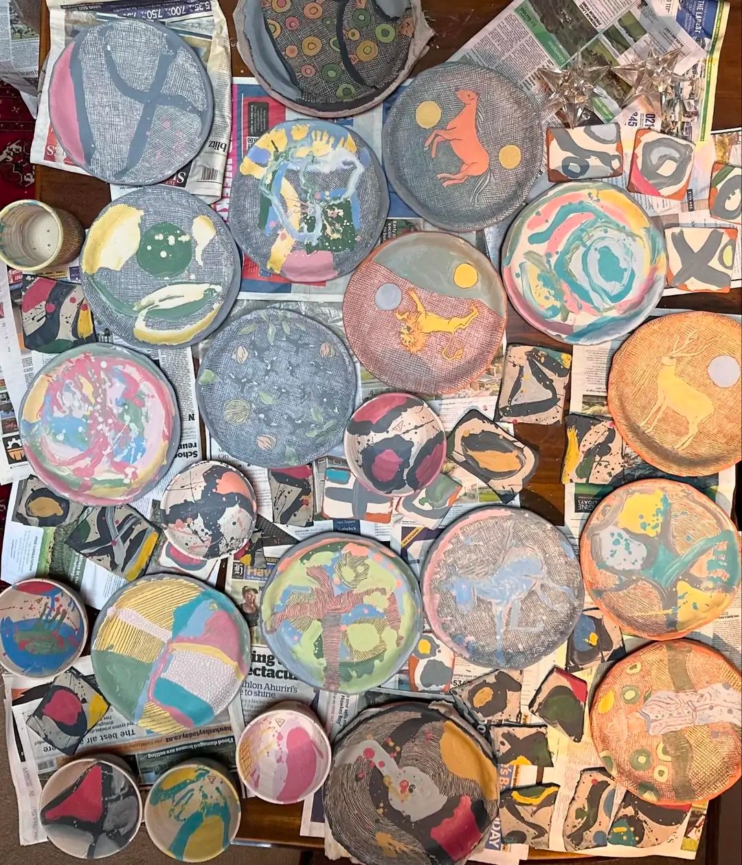 How to Glaze Pottery [8 Glazing Techniques Provided]