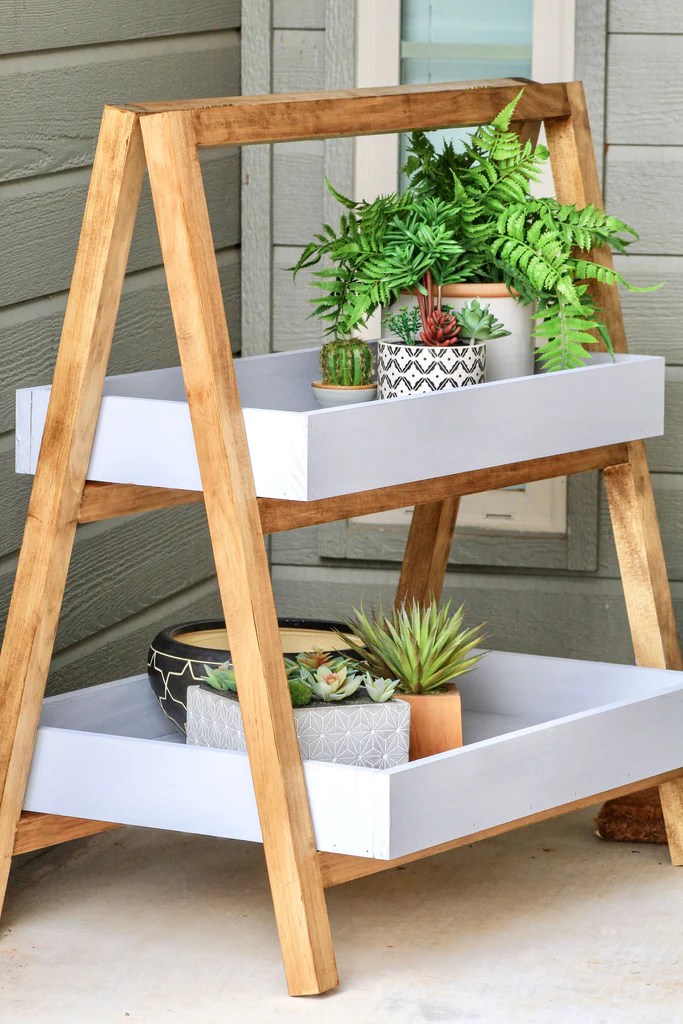 25 Free DIY Plant Stand Plans & Building Tutorials