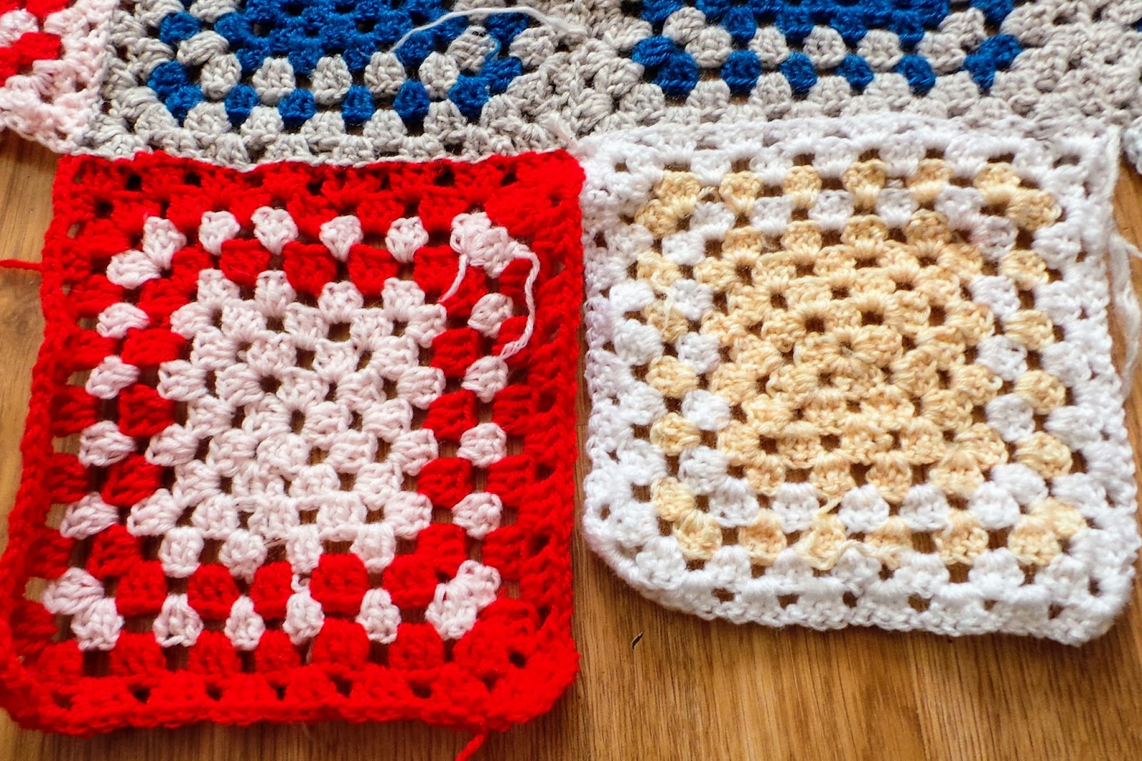 How to Make a Granny Square Blanket from Leftover Scrap Yarn Crafting