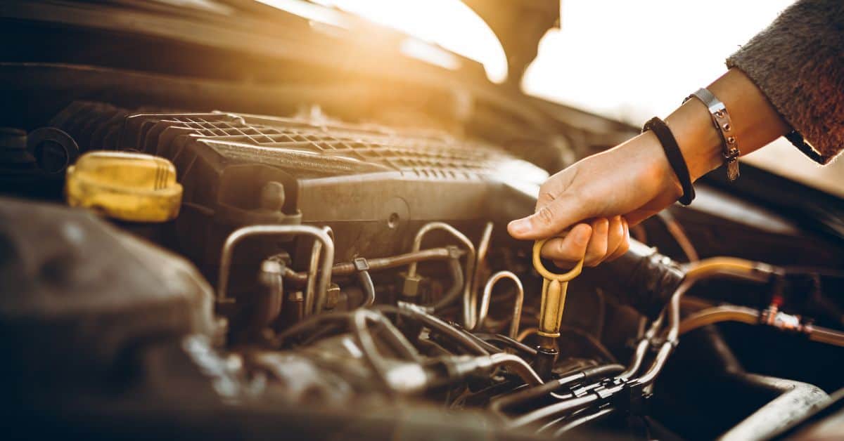 How to check engine oil level - craftingwithconcrete.com