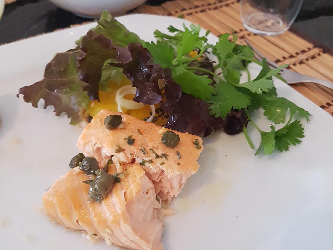 Filé De Peixe Com Alcaparras Ao Forno
