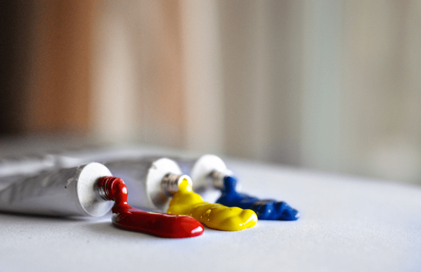 Tempera Paint vs Acrylic Which Paint Can Last Longer? Craft & Stitch