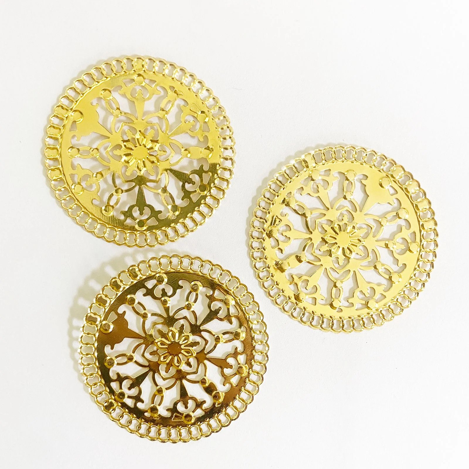 Round charm Craftrootsindia