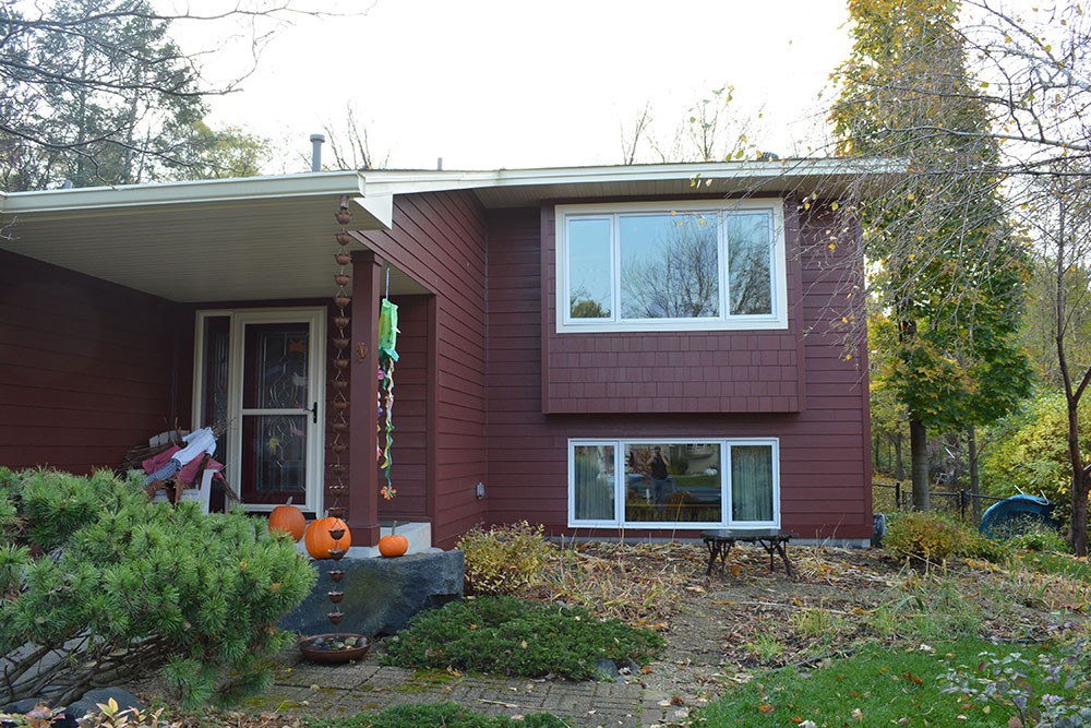 Eagan Minnesota James Hardie Countrylane Red Lap Siding & Shakes