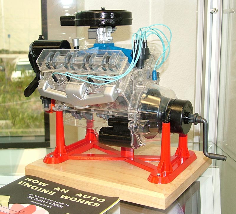Visible V-8 Engine - The Miniature Engineering Craftsmanship Museum