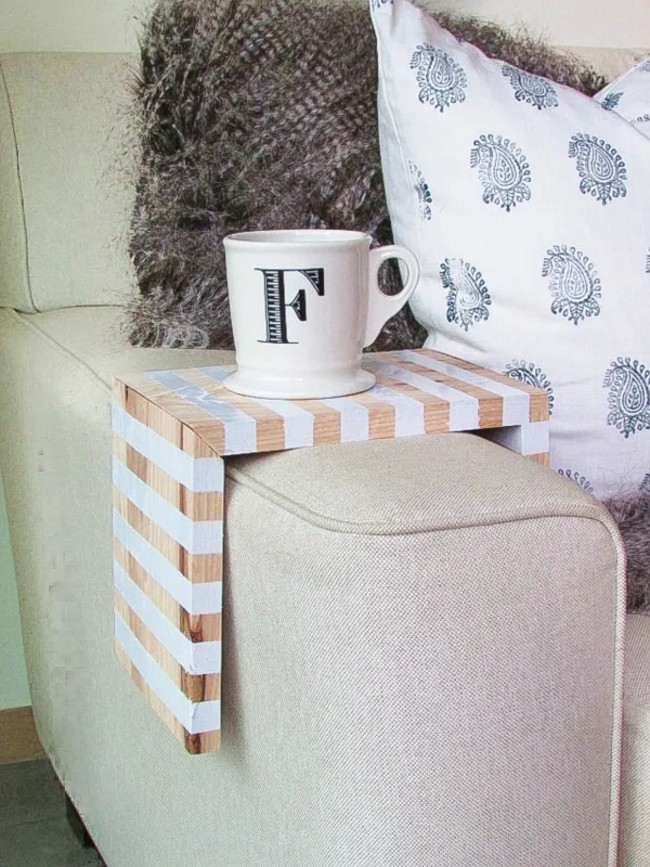 26 DIY Sofa Arm Table Ideas For Cheap Craftsy
