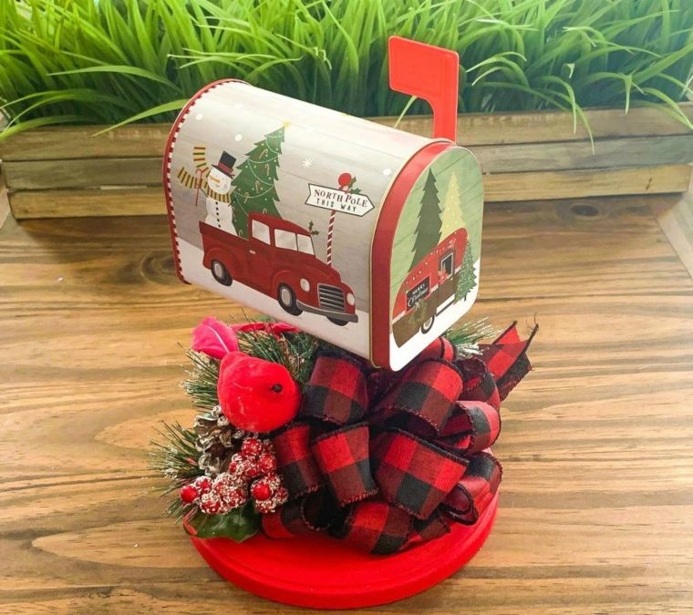 20 Easy Christmas Crafts for Adults Craftsy Hacks