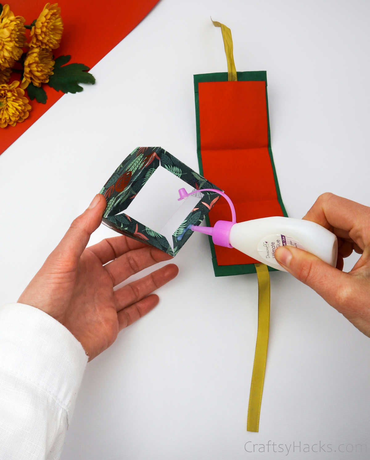 How to Make a Gift Box (StepbyStep Tutorial) Craftsy Hacks