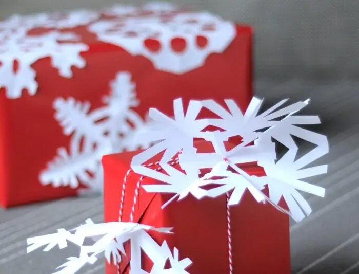 DIY Snowflake Wrapping Paper · Craftwhack