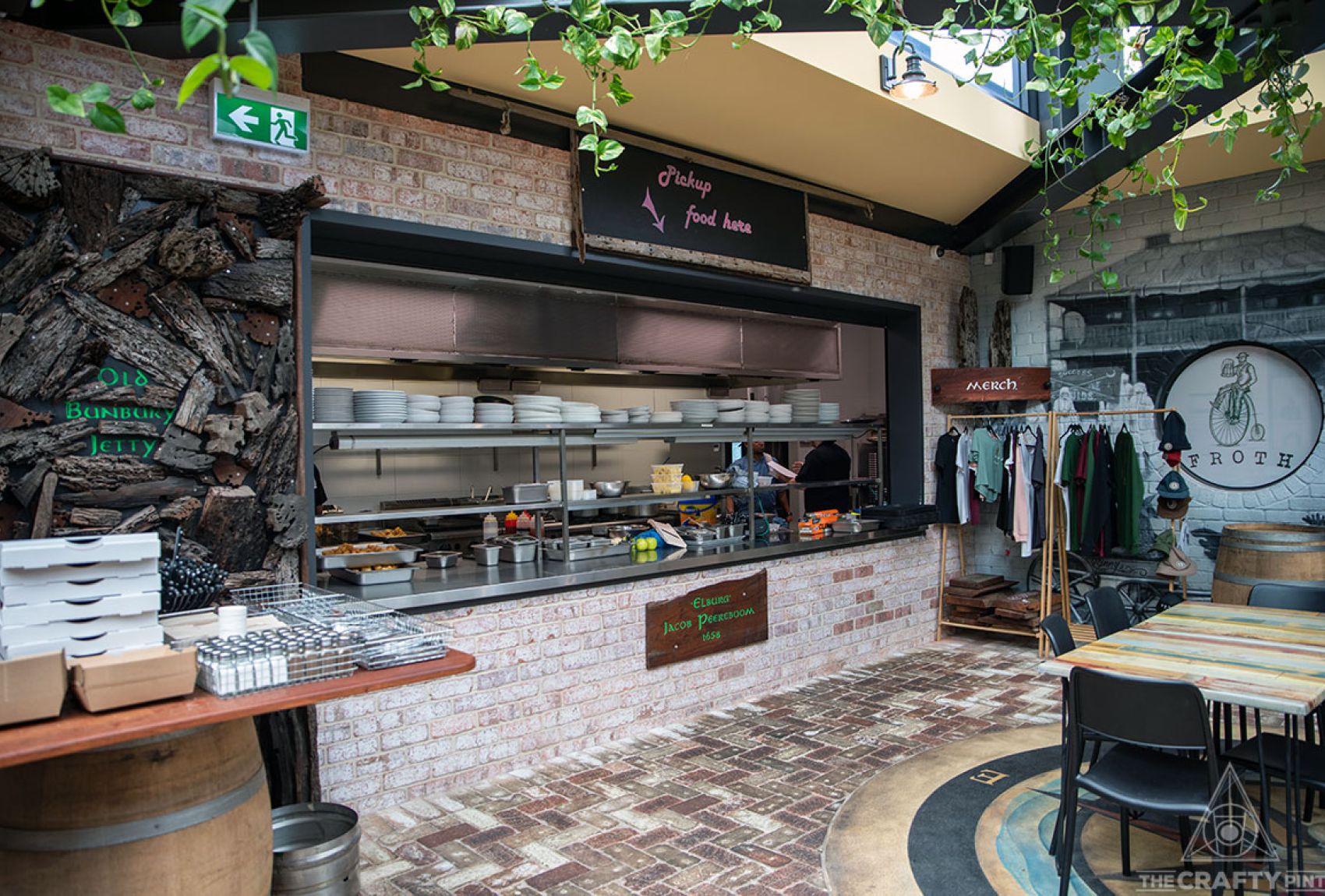 Froth Craft Bunbrewery, Bunbury The Crafty Pint