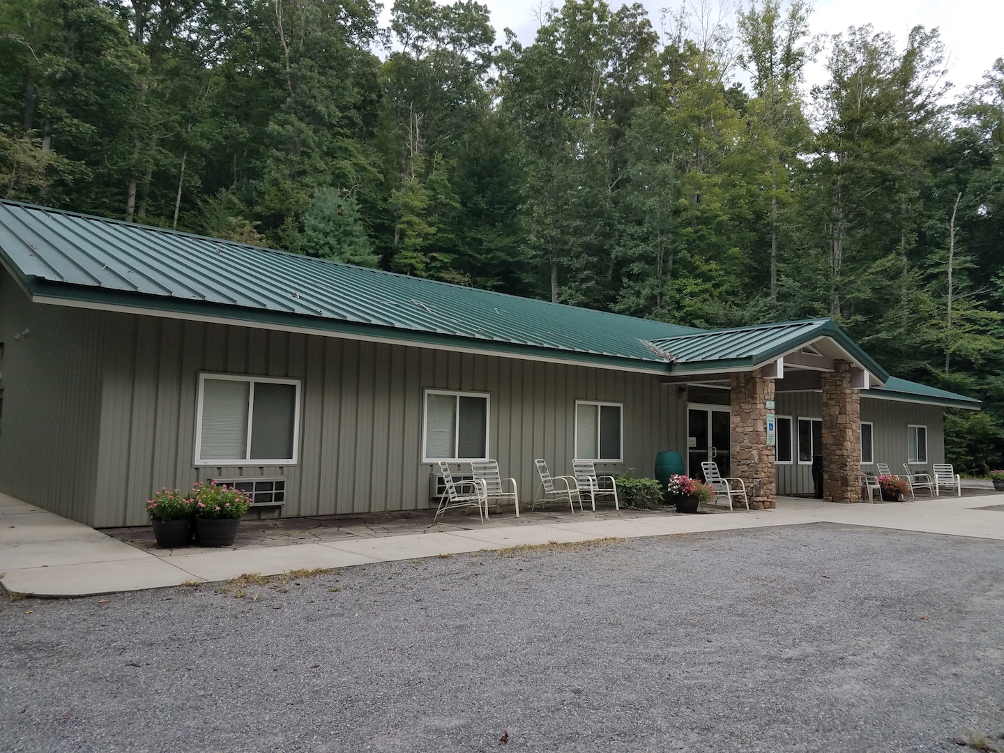 Lodging and Reservations CRAGMONT ASSEMBLY