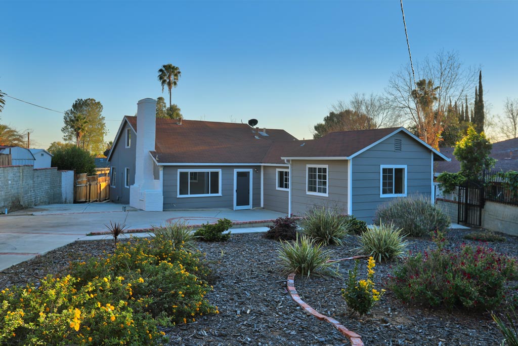 320 W. Loma Alta Drive Craig Estates & Fine Properties