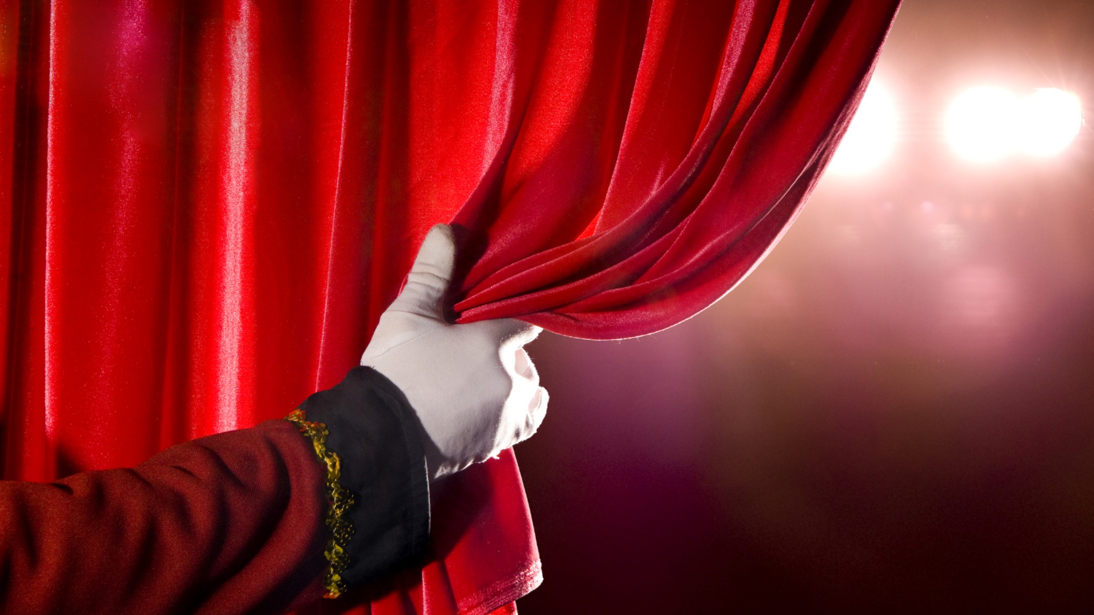 Raise The Curtain On Craig's site! Craig Hawes