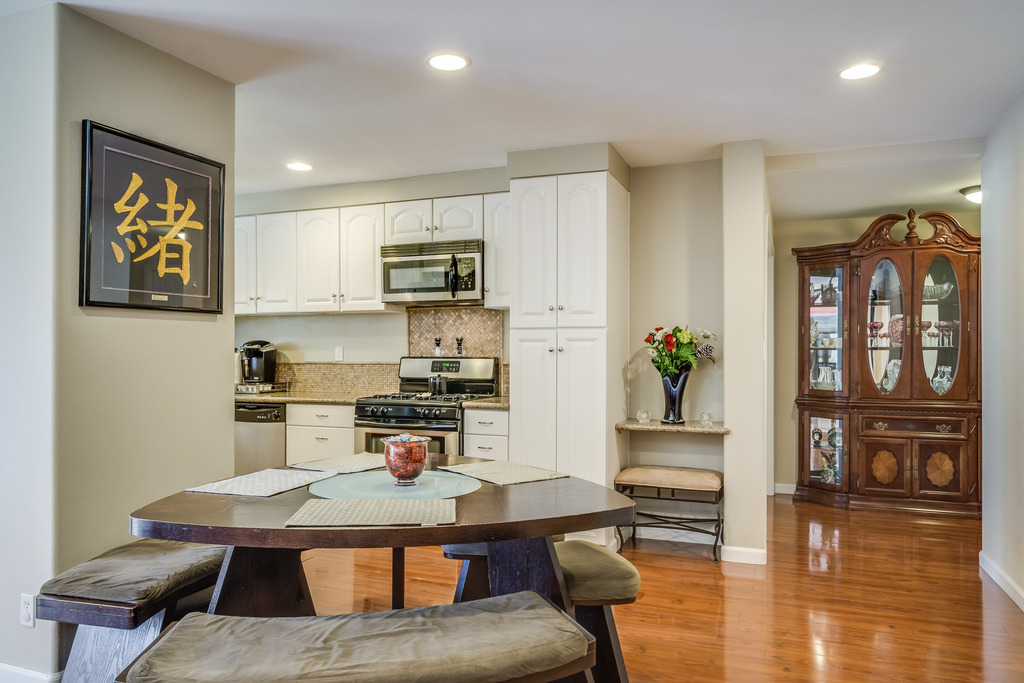 1345 S Moonstone Street