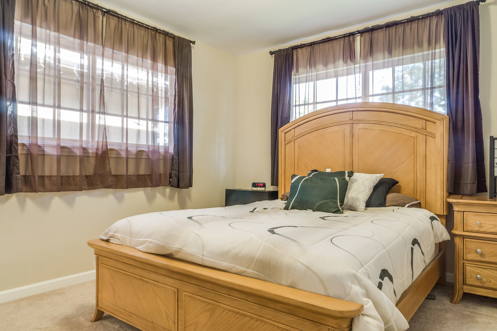 1345 S Moonstone Street