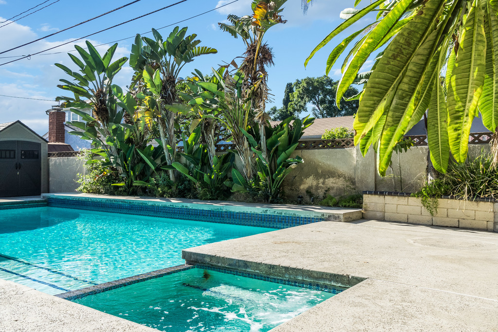 1345 S Moonstone Street