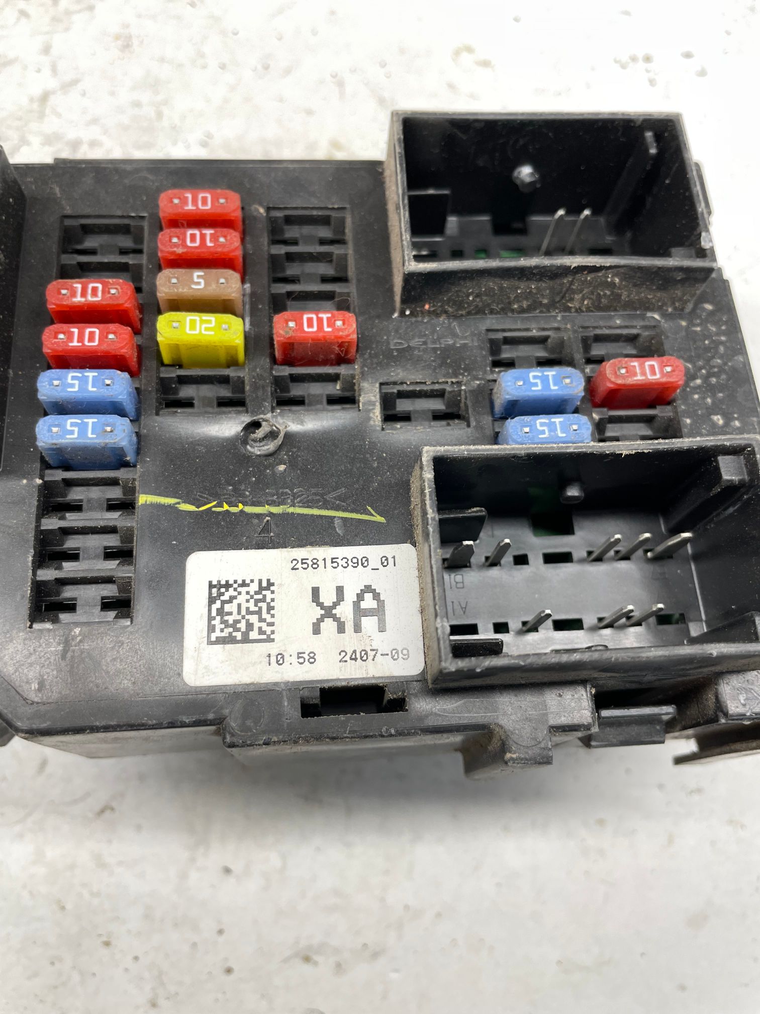Chevrolet Silverado Fusebox Part # 25815390