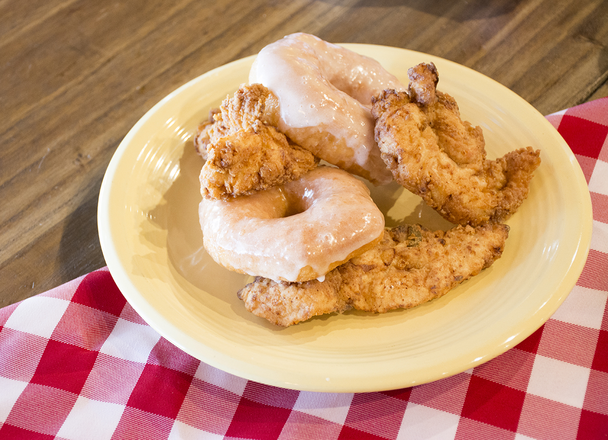 Where To Find Fantastic Chicken and Waffles in Dallas cravedfw