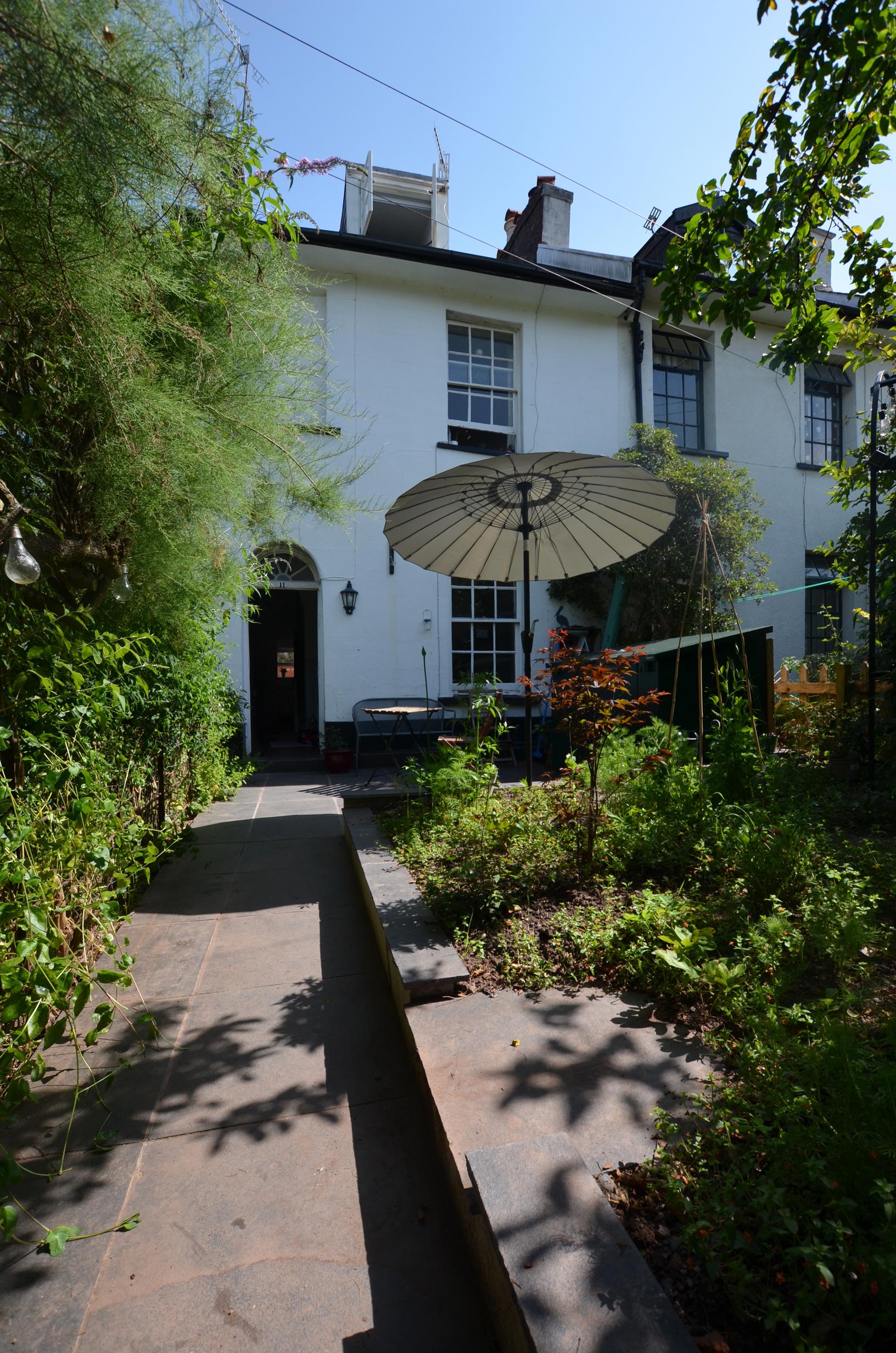 contemporary extension to a listed property in Exeter