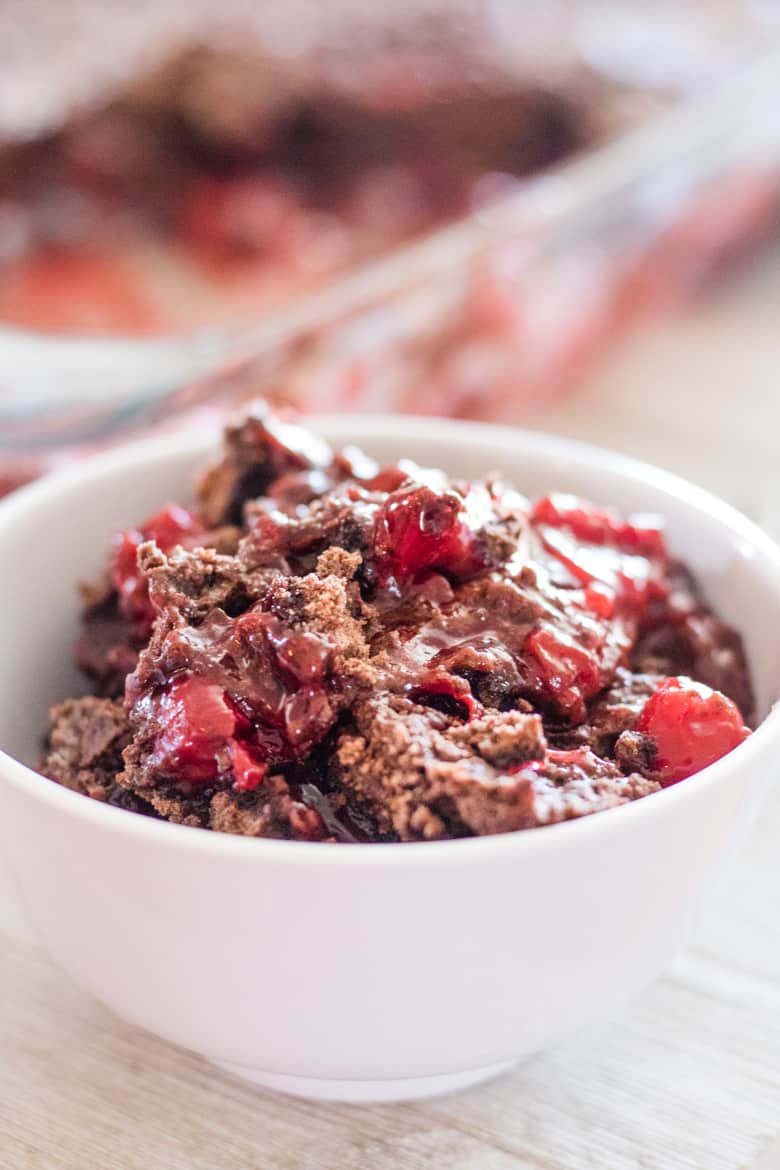 Chocolate Cherry Dump Cake (Easy 3Ingredient Recipe!)