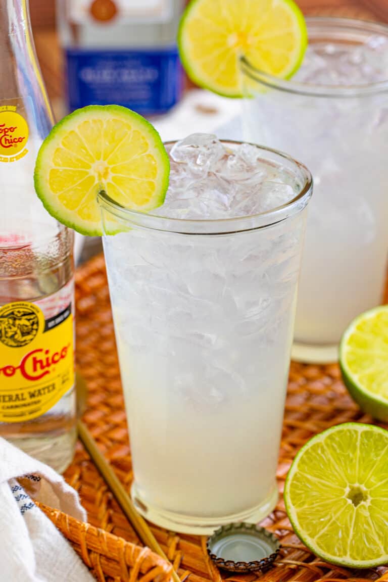 Ranch Water Cocktail Recipe (Refreshing Summer Drink!)