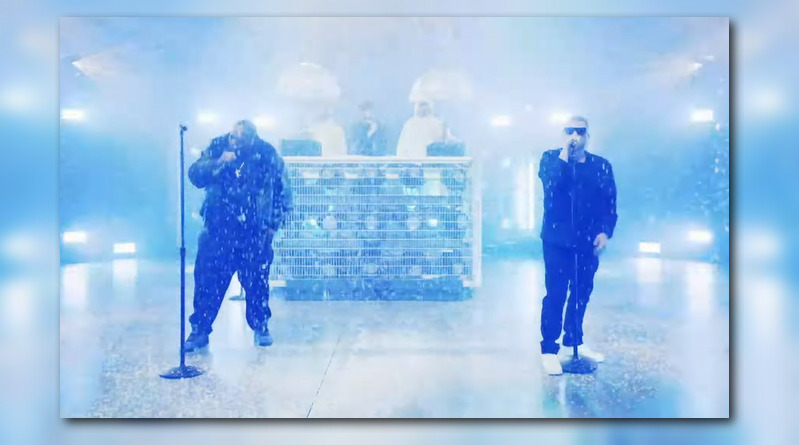 Run The Jewels "Walking In The Snow" (Live at Holy Calamavote