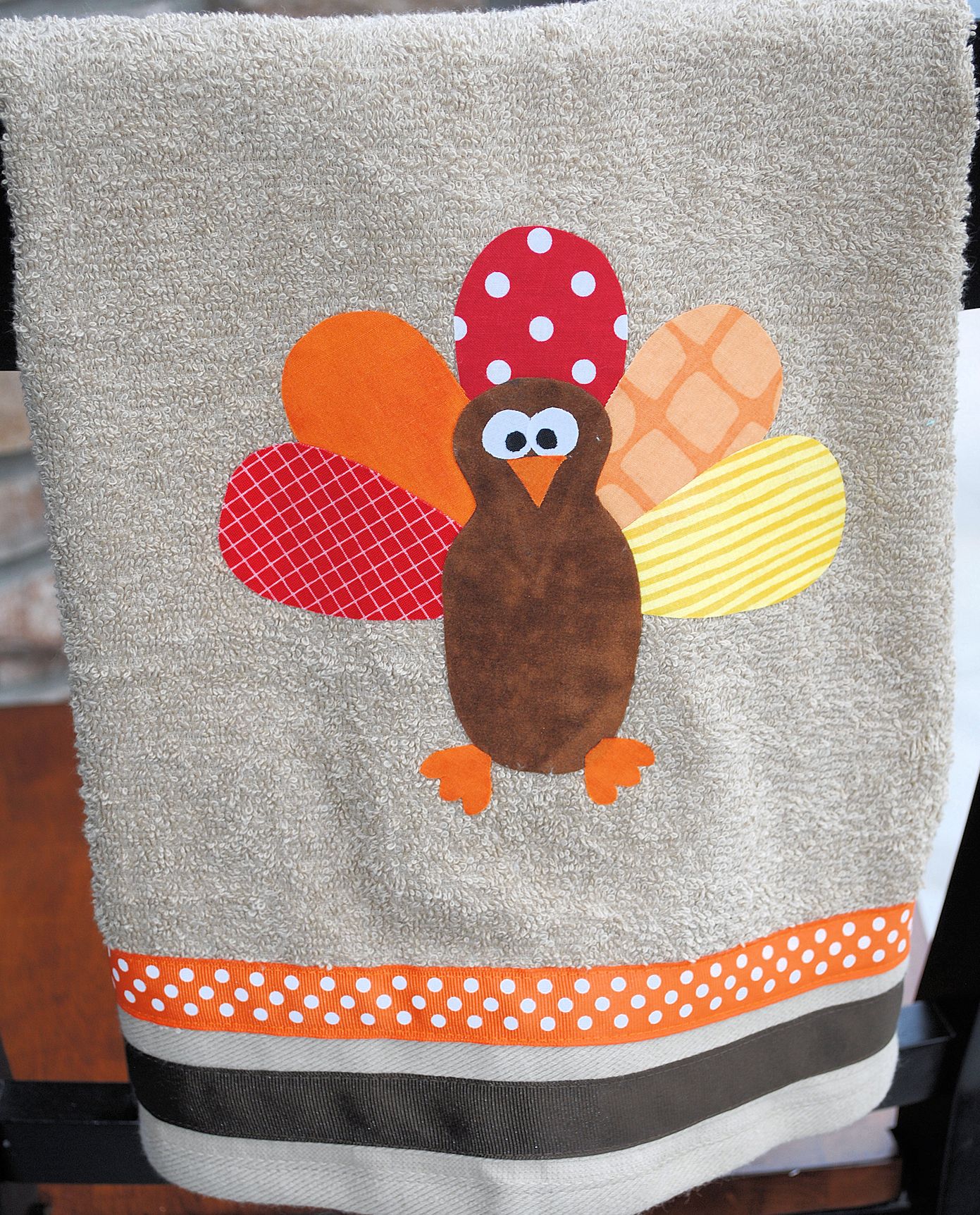 DIY Turkey Thanksgiving Hand Towels