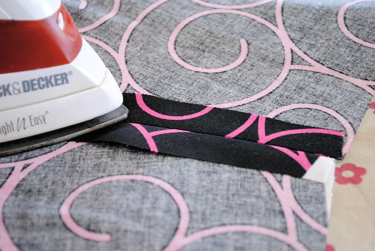 Learn to Sew How to Sew a Zipper