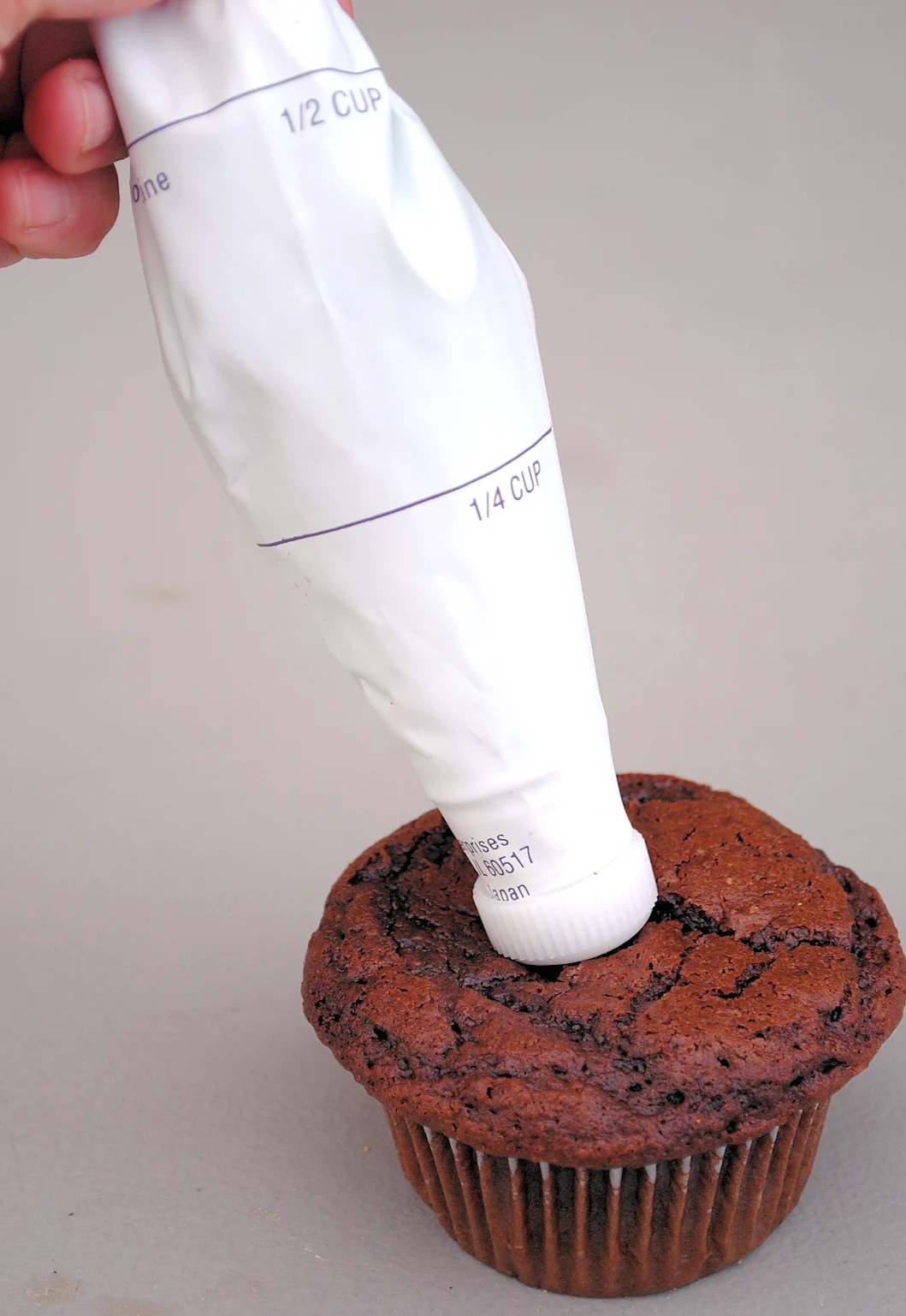 How to Fill Cupcakes