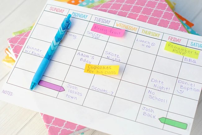 Cute &amp; Easy DIY Notebook Cover - Crazy Little Projects