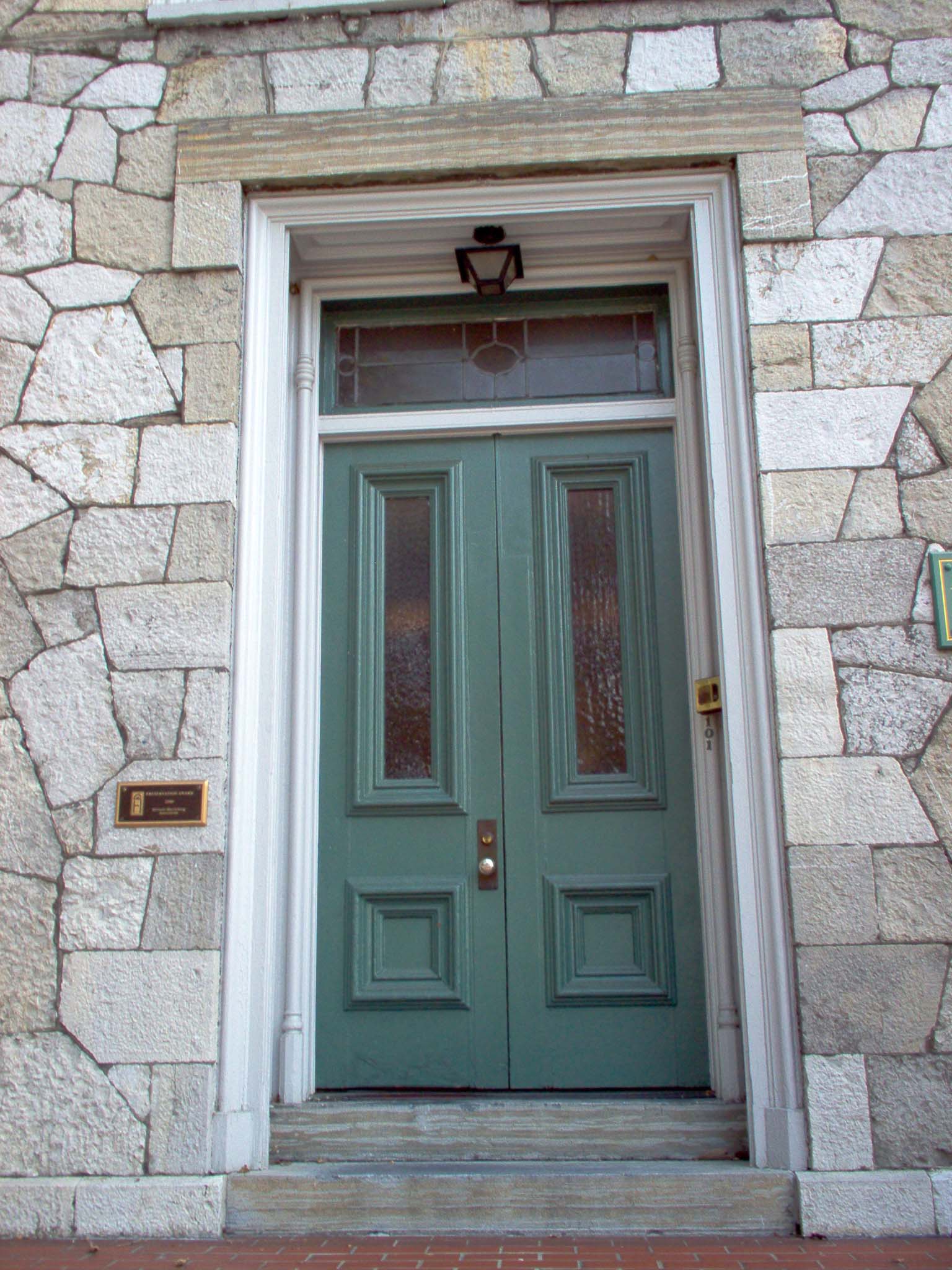 DIY Fall Spruce Up of Your Front Door with Color DIY