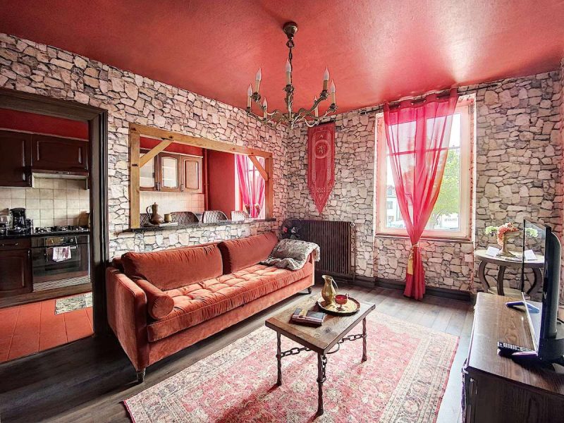 Un Airbnb atypique sur le thème de Game of Thrones à louer à Colmar